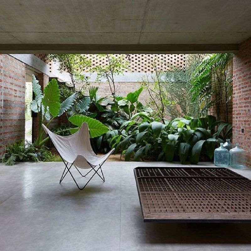 media 1